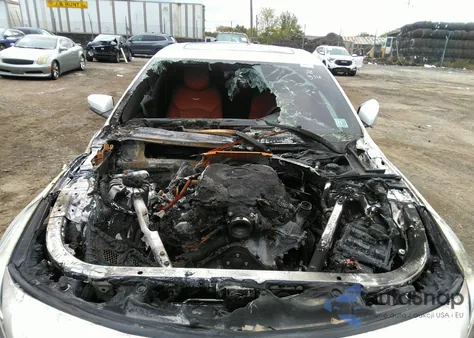 2018 Cadillac Ct6 Luxury z USA, uszkodzony, nr VIN 1G6KD5RS6JU121417